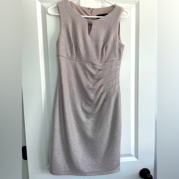 Sleeveless Cocktail Dress, Size 4 - Picture 1 of 6